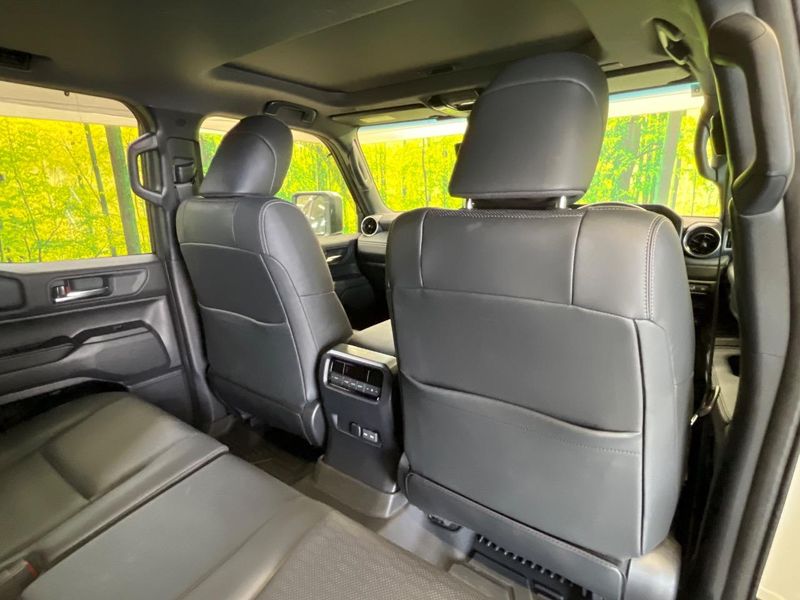 2025 Toyota Land Cruiser 250 3DA-GDJ250W (UW-6a77eef7c9b6d)[16]