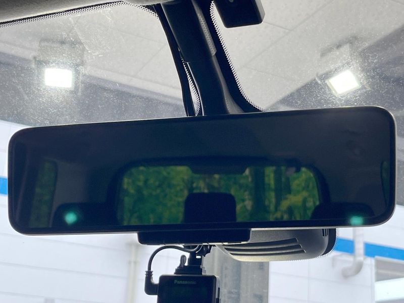 2018 Nissan Serena DAA-GFC27 (UW-6a77eeffbbcc8)[27]
