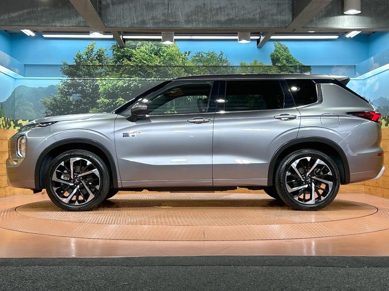 2022 Mitsubishi OUTLANDER PHEV 5LA-GN0W (UW-6a77ef12cf2b8)[15]