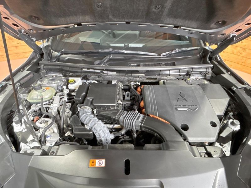 2022 Mitsubishi OUTLANDER PHEV 5LA-GN0W (UW-6a77ef12cf2b8)[6]