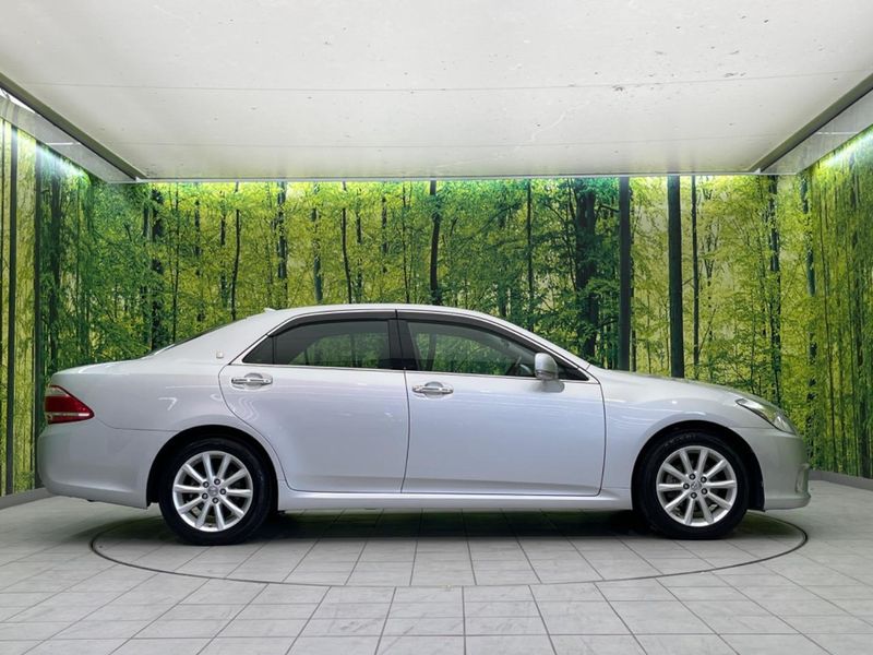 2011 Toyota Crown DBA-GRS202 (UW-6a77ef225a8ee)[29]