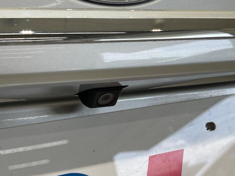 2011 Toyota Crown DBA-GRS202 (UW-6a77ef225a8ee)[17]