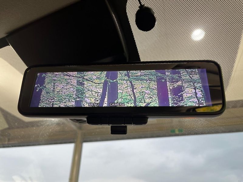 2018 Nissan Note DAA-HE12 (UW-6a77ef413a9be)[19]