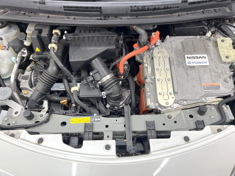 2018 Nissan Note DAA-HE12 (UW-6a77ef417a4c6)[5]