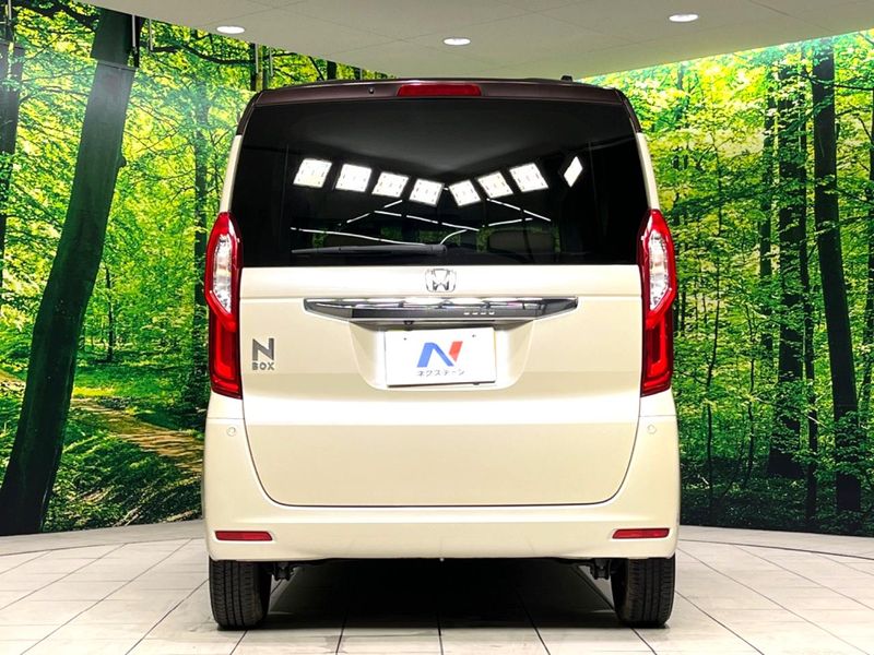 2018 Honda N-BOX DBA-JF3 (UW-6a77ef8765d80)[16]
