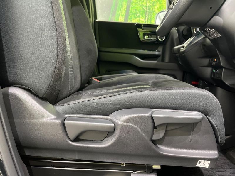 2022 Honda N-BOX CUSTOM 6BA-JF3 (UW-6a77ef9b7c22c)[17]