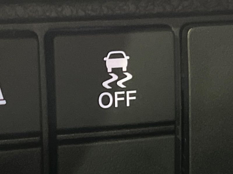 2022 Honda N-BOX CUSTOM 6BA-JF3 (UW-6a77ef9b7c22c)[29]