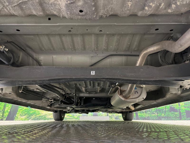 2022 Honda N-BOX CUSTOM 6BA-JF3 (UW-6a77ef9b7c22c)[5]