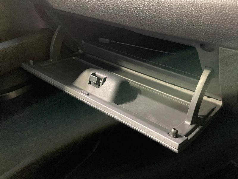2024 Honda N-BOX CUSTOM 6BA-JF3 (UW-6a77efa04fb99)[28]