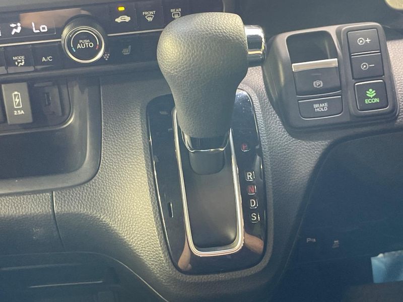 2024 Honda N-BOX CUSTOM 6BA-JF3 (UW-6a77efa04fb99)[22]