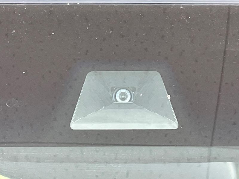 2024 Honda N-BOX CUSTOM 6BA-JF3 (UW-6a77efa04fb99)[5]