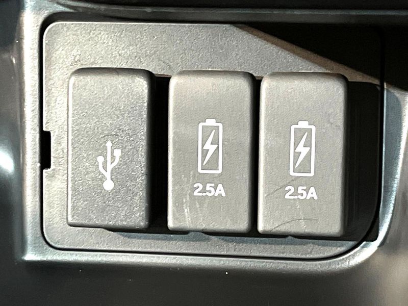 2020 Honda N-BOX CUSTOM 6BA-JF4 (UW-6a77efa4125db)[18]