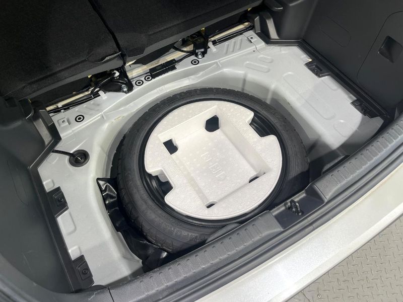 2023 Toyota Yaris 5BA-KSP210 (UW-6a77efe73d108)[15]