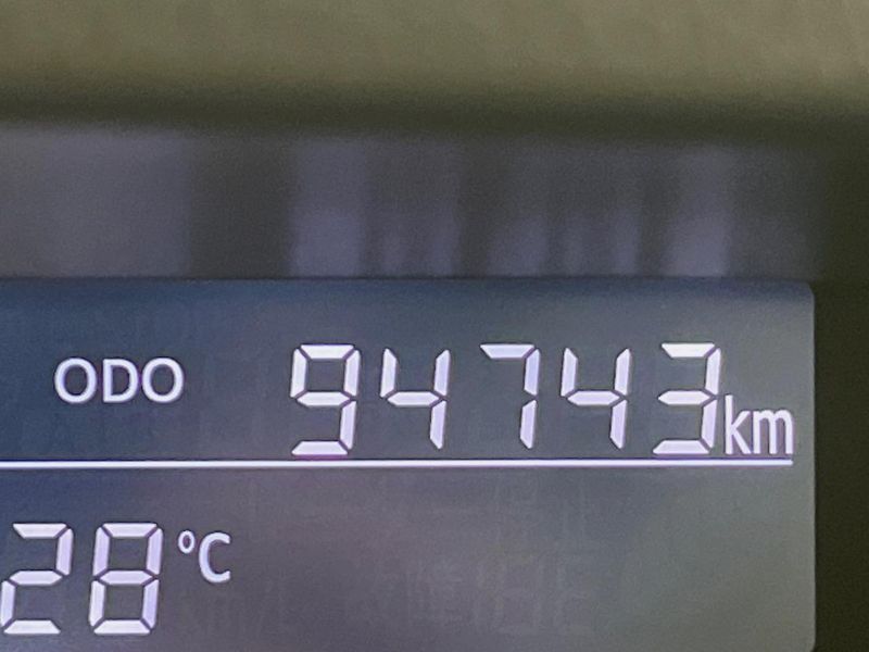 2016 Daihatsu Wake DBA-LA700S (UW-6a77f01b4162a)[2]