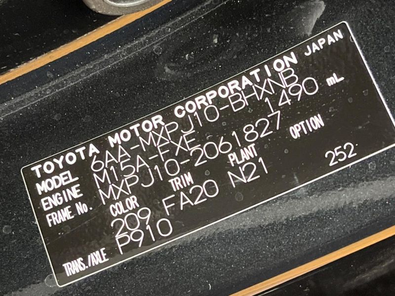 2024 Toyota Yaris Cross 6AA-MXPJ10 (UW-6a77f0da5fb3b)[1]