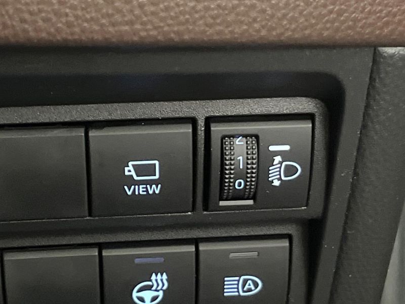 2021 Toyota Yaris Cross 6AA-MXPJ10 (UW-6a77f0dcae7ff)[23]
