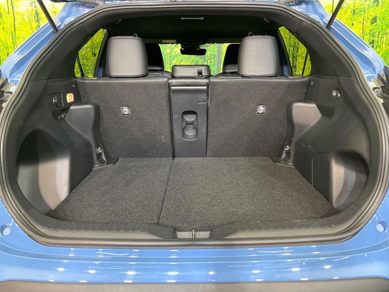 2024 Toyota Yaris Cross 6AA-MXPJ10 (UW-6a77f0e2304f9)[18]