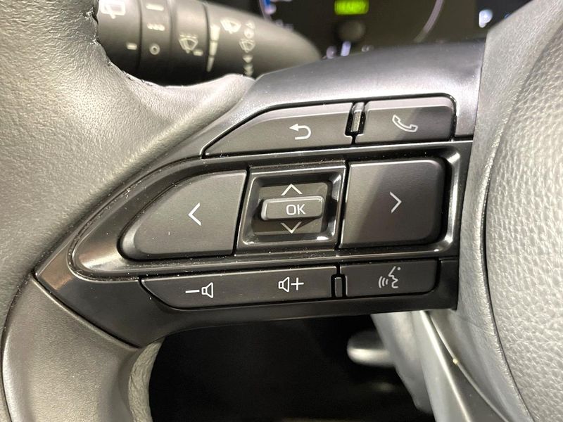 2023 Toyota Sienta 6AA-MXPL10G (UW-6a77f0ee3fb5c)[28]