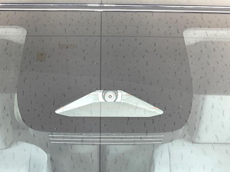 2023 Toyota Sienta 6AA-MXPL10G (UW-6a77f0ee3fb5c)[5]