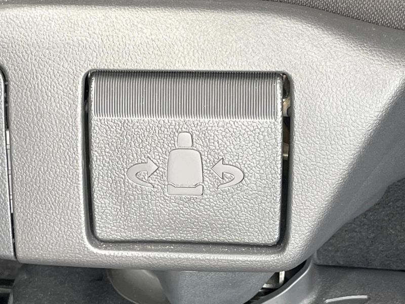 2024 Toyota Sienta 6AA-MXPL10G (UW-6a77f0f151029)[14]