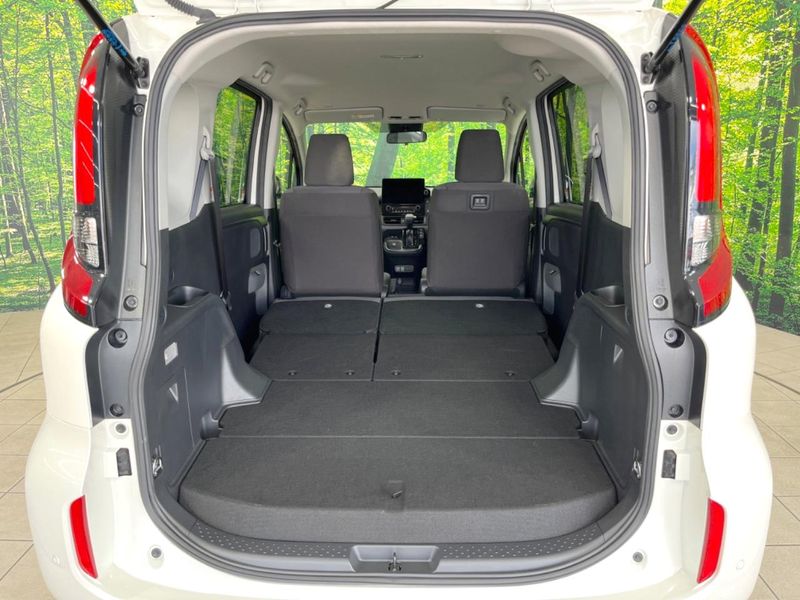 2024 Toyota Sienta 6AA-MXPL10G (UW-6a77f0f151029)[21]