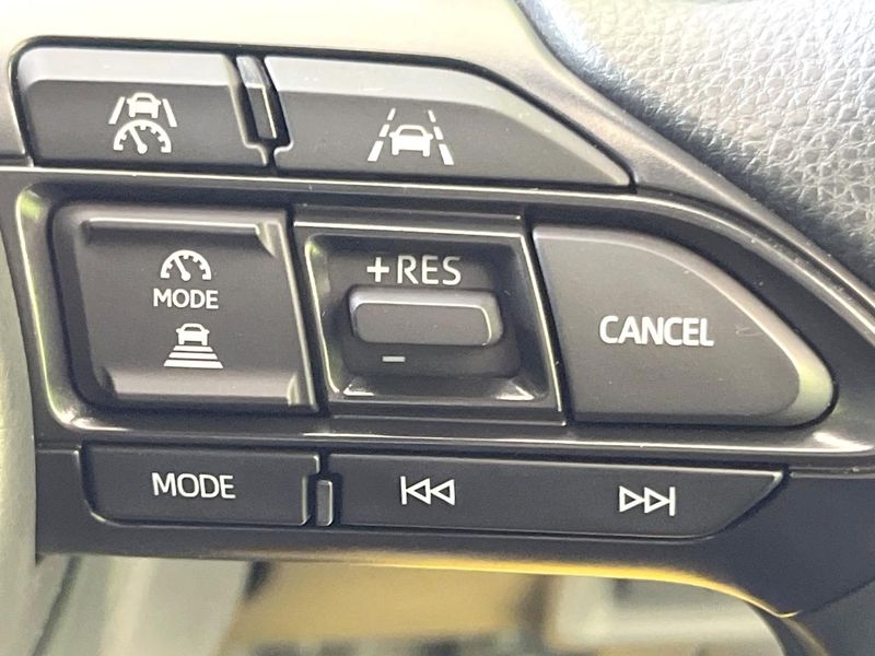 2024 Toyota Sienta 6AA-MXPL10G (UW-6a77f0f308cc5)[13]