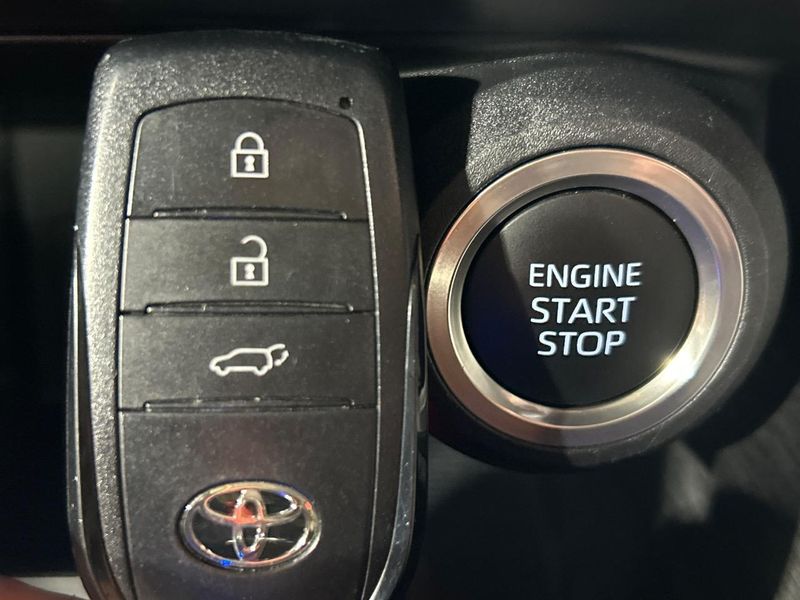 2024 Toyota Harrier 6BA-MXUA80 (UW-6a77f1057951a)[28]