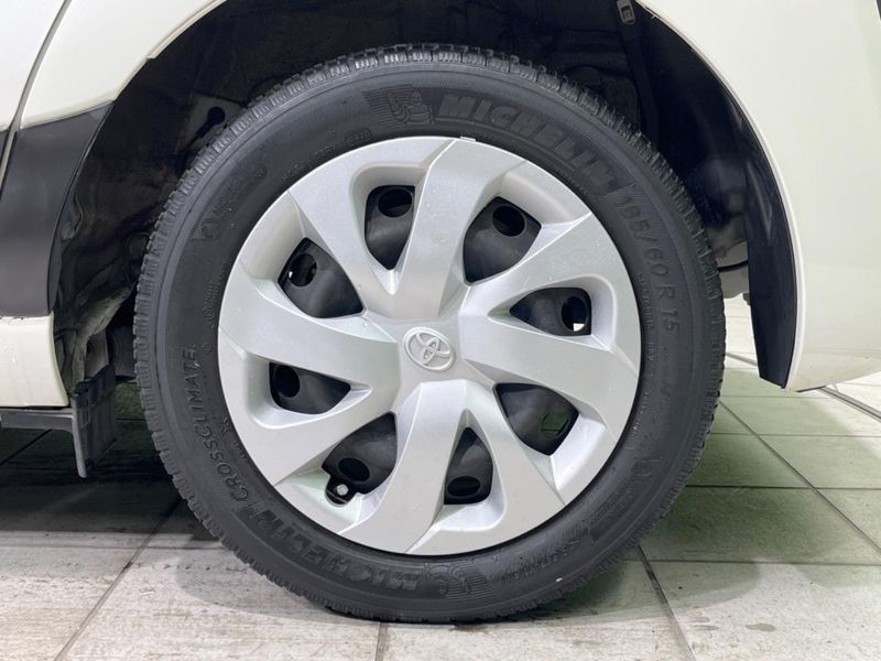 2018 Toyota Sienta DAA-NHP170G (UW-6a77f13a039b9)[14]
