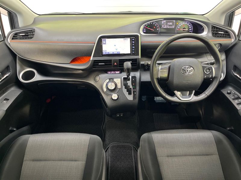 2019 Toyota Sienta DBA-NSP170G (UW-6a77f1428bf4e)[20]