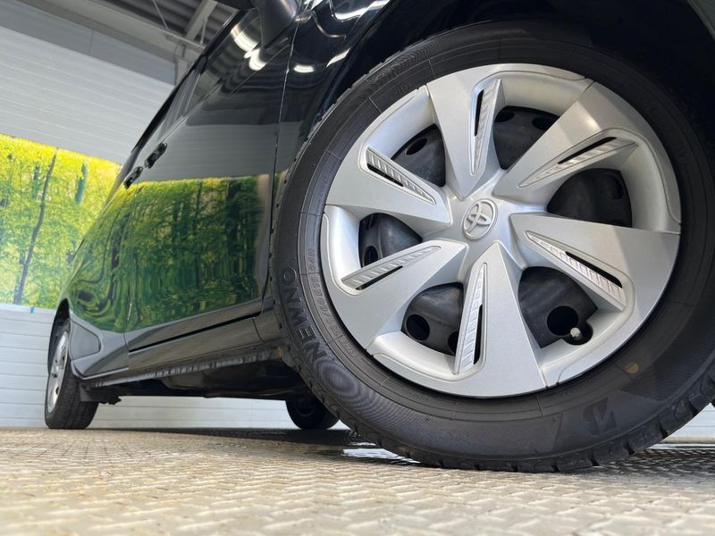 2019 Toyota Sienta DBA-NSP170G (UW-6a77f1428bf4e)[29]