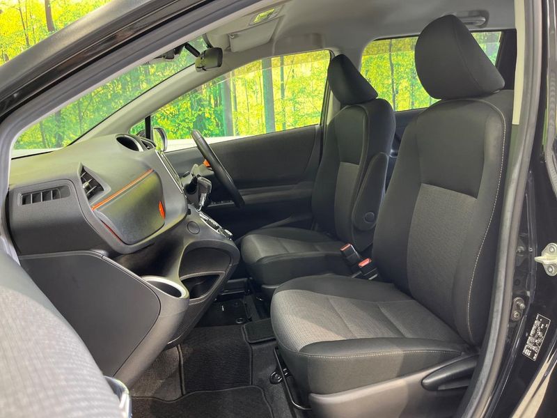 2019 Toyota Sienta DBA-NSP170G (UW-6a77f1428bf4e)[19]