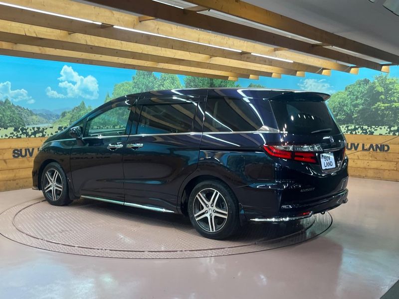 2017 Honda Odyssey DBA-RC1 (UW-6a77f14f87be3)[6]