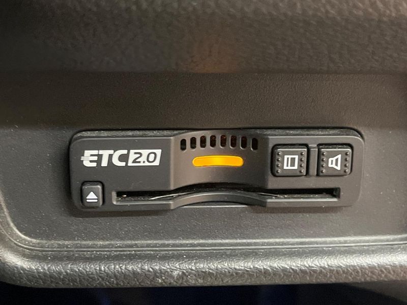 2017 Honda Odyssey DBA-RC1 (UW-6a77f14f87be3)[26]