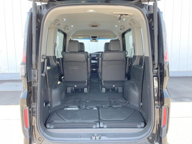 2016 Honda Stepwgn Spada DBA-RP4 (UW-6a77f1571c6f3)[13]