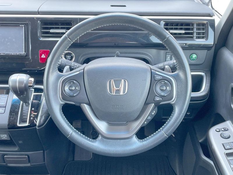 2016 Honda Stepwgn Spada DBA-RP4 (UW-6a77f1571c6f3)[15]