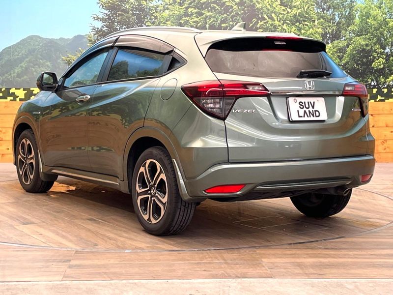 2018 Honda Vezel DAA-RU3 (UW-6a77f16237fa3)[7]