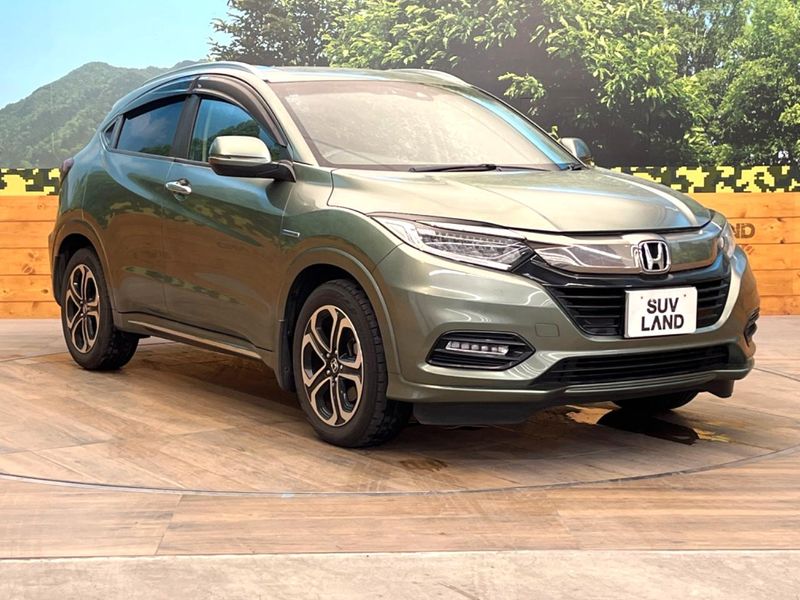2018 Honda Vezel DAA-RU3 (UW-6a77f16237fa3)[10]