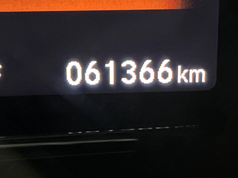 2018 Honda Vezel DAA-RU3 (UW-6a77f16237fa3)[2]