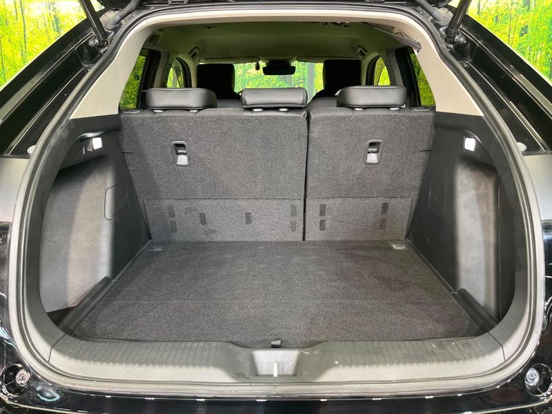 2021 Honda Vezel 6AA-RV5 (UW-6a77f1677a5ba)[18]