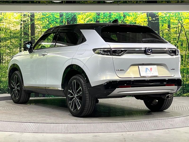 2022 Honda Vezel 6AA-RV5 (UW-6a77f16a7266d)[11]