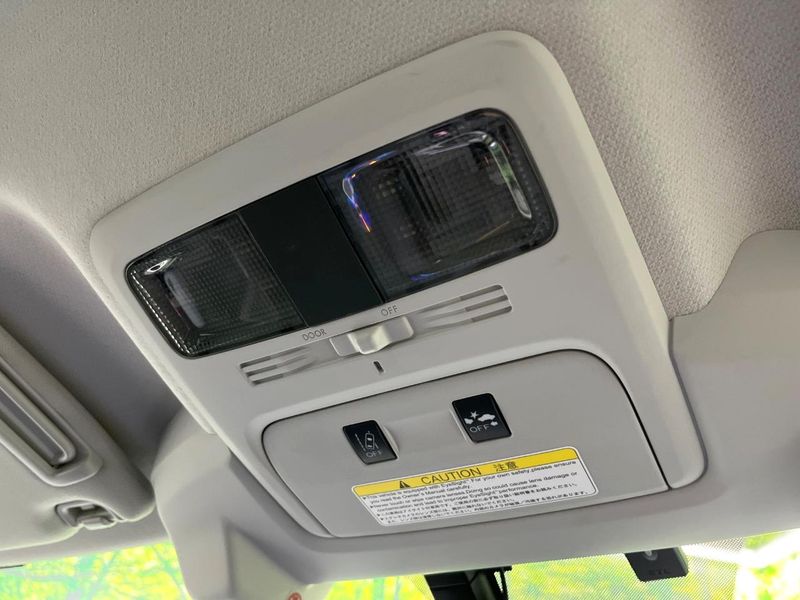 2015 Subaru Forester DBA-SJ5 (UW-6a77f1839262b)[22]