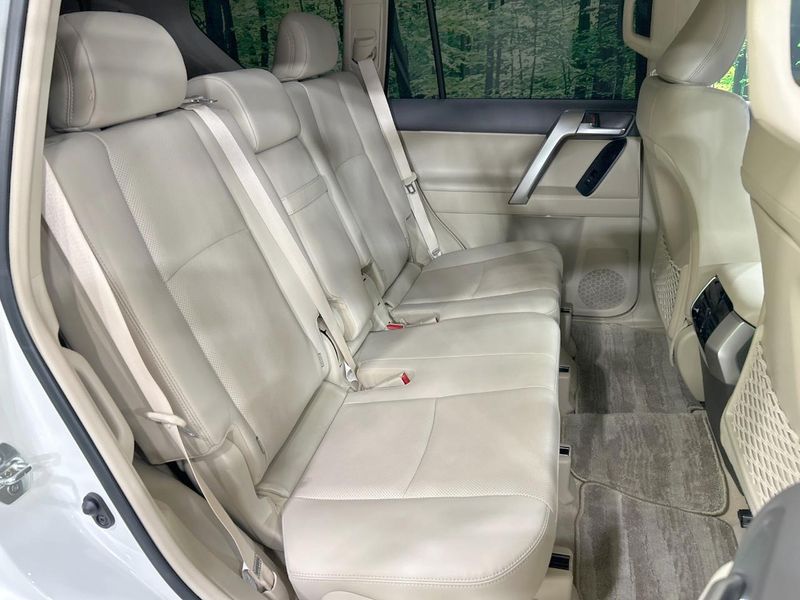 2022 Toyota Land Cruiser Prado 3BA-TRJ150W (UW-6a77f19b25398)[24]