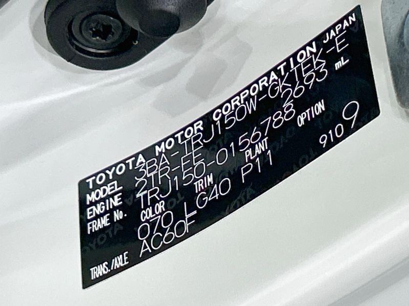 2022 Toyota Land Cruiser Prado 3BA-TRJ150W (UW-6a77f19b25398)[1]