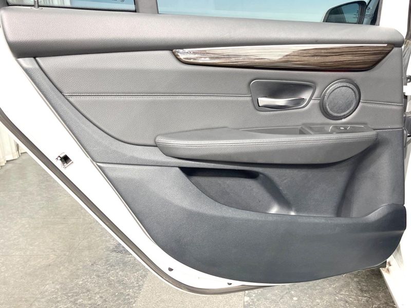2019 BMW 2 Series DBA-6V15 (UW-6a77f1c58cf2e)[13]