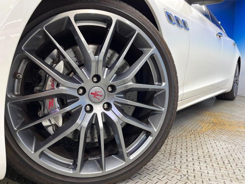 2016 Maserati Quattroporte ABA-MQP38A (UW-6a77f1dc6b13f)[5]