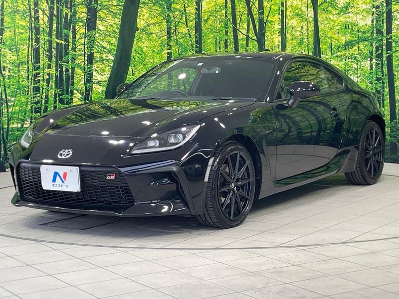 2024 Toyota GR86 3BA-ZN8 (UW-6a77f1e8e2457)[12]