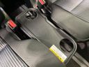 2014 Toyota Voxy DBA-ZRR80W (UW-6a77f1eb48bd6)[24]