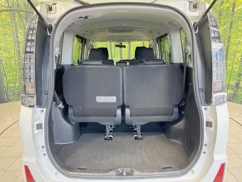 2015 Toyota Voxy DBA-ZRR80W (UW-6a77f1ebec392)[23]