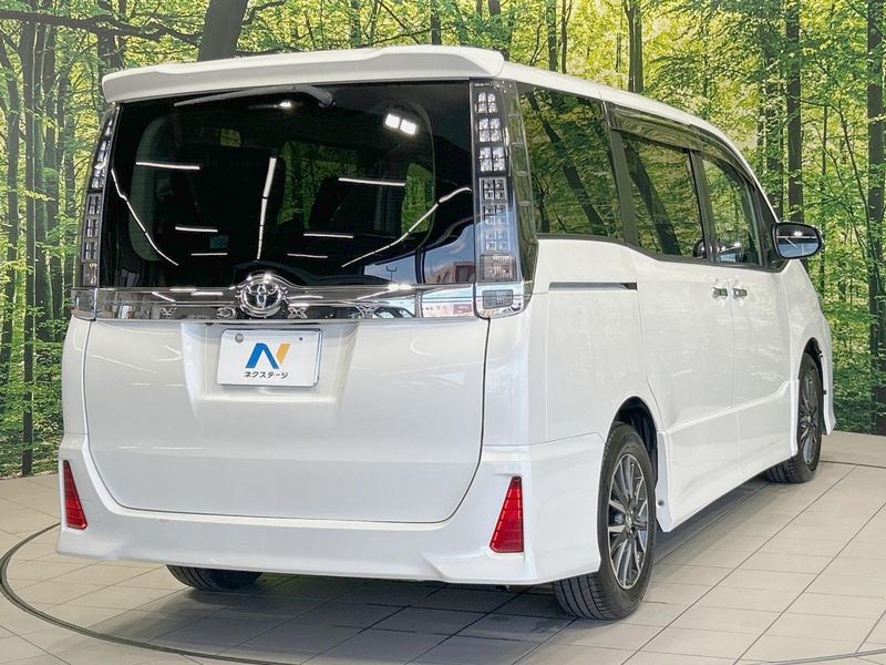 2015 Toyota Voxy DBA-ZRR80W (UW-6a77f1ebec392)[16]