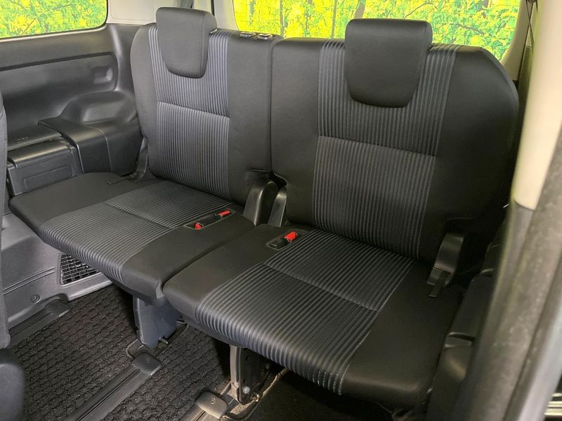 2015 Toyota Voxy DBA-ZRR80W (UW-6a77f1ec9aa81)[11]